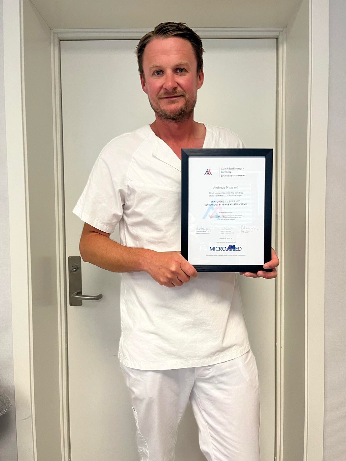 3313485f-58fe-4f3b-93c3-65eca2f9f9ff